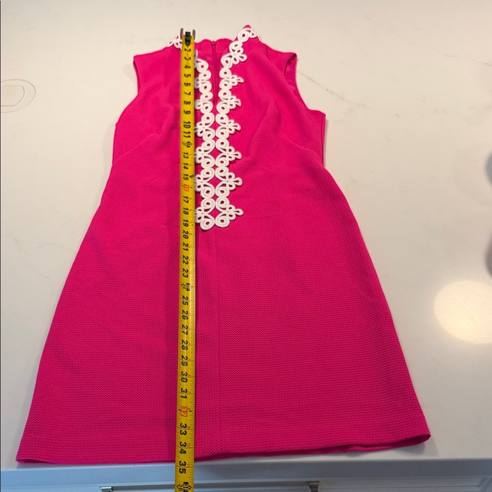Vince Camuto size 4 Girls' Hot Pink Sleeveless Dress with White Crochet Trim - Picture 5 of 8